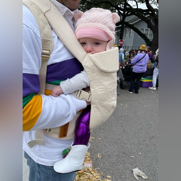 Mardi Gras beaded tree shirt and shiny purple pants. ⚜️ - Picture 7 of 7